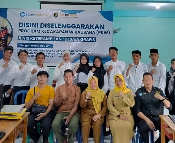 Pembukaan Program Kecakapan Wirausaha (PKW) Tahun 2026, Dihadiri Perwakilan Dinas Pendidikan dan Dunia Usaha dan Dunia Industri (DUDI) Bidang Percetakan.